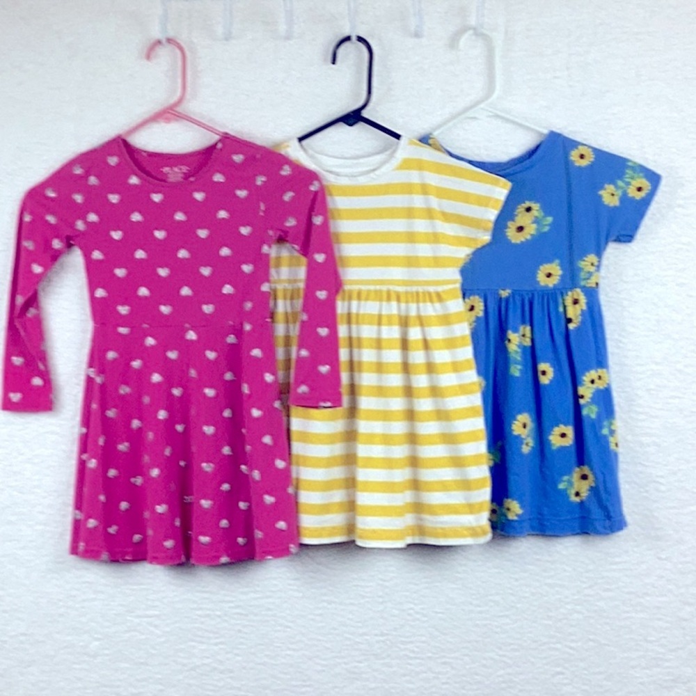 Set of 3 Little Girls Dresses Size Small.